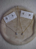 Collier Ova